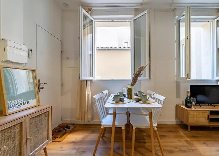 Διαμέρισμα Ambiance Nature Aux Portes Des Halles De Νιμ